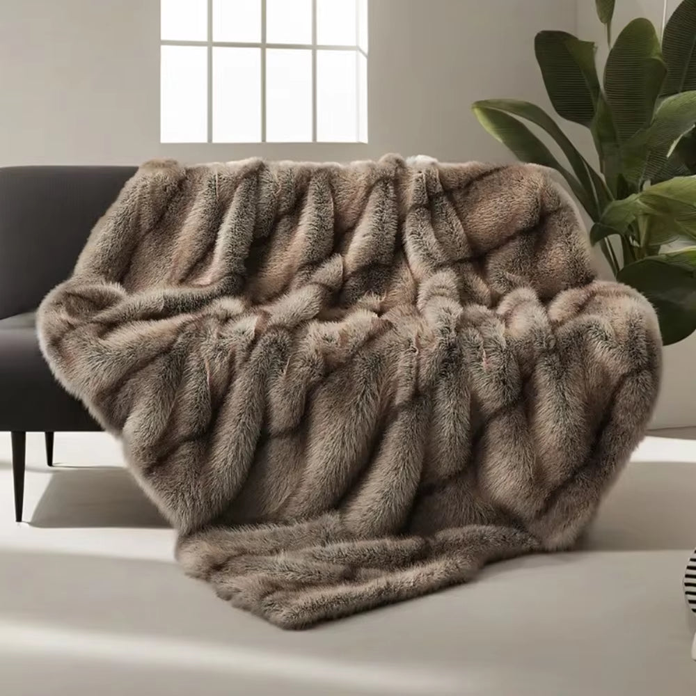 Luxury Faux Fur Blanket High-End Bed Fox Fur Blankets Perfect For Beds Or On The Sofa 