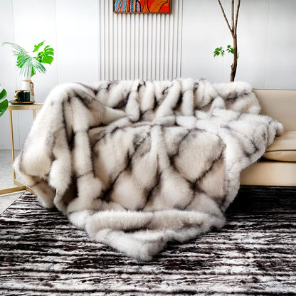 Luxury Faux Fur Blanket High-End Bed Fox Fur Blankets Perfect For Beds Or On The Sofa 