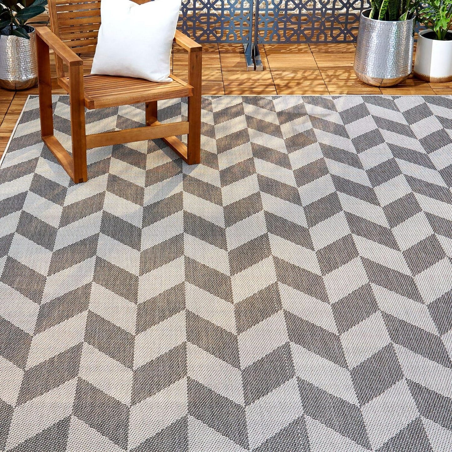 Patio Country Calla Contemporary Herringbone Indoor/Outdoor Area Rug, Blue/Grey, 7'9"X10'2"