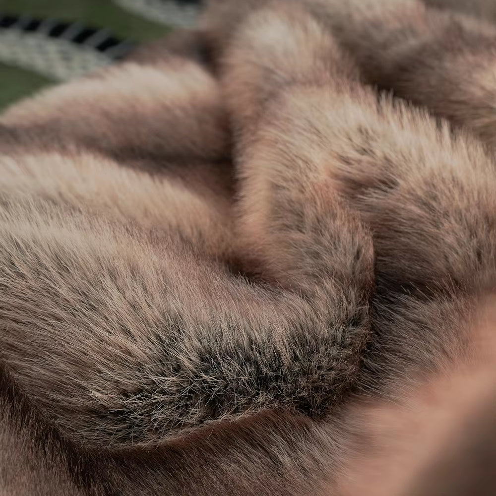 Luxury Faux Fur Blanket High-End Bed Fox Fur Blankets Perfect For Beds Or On The Sofa 